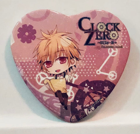 Clock Zero ~Shuuen no Ichibyou~ - Kaga Akira - Badge - Heart Shaped Can Badge (Idea Factory)