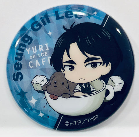 Yuri!!! on Ice - Makkachin - Lee Seung Gil - Badge - Yuri!!! on Ice Cafe - SD (Avex Pictures)